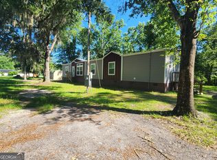 528 Laura St, Kingsland, GA 31548