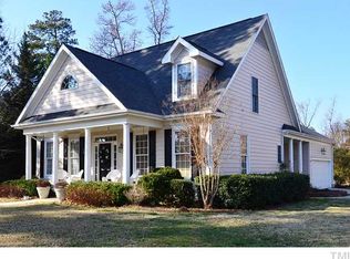 100 Ferncroft Ct, Cary, NC 27519