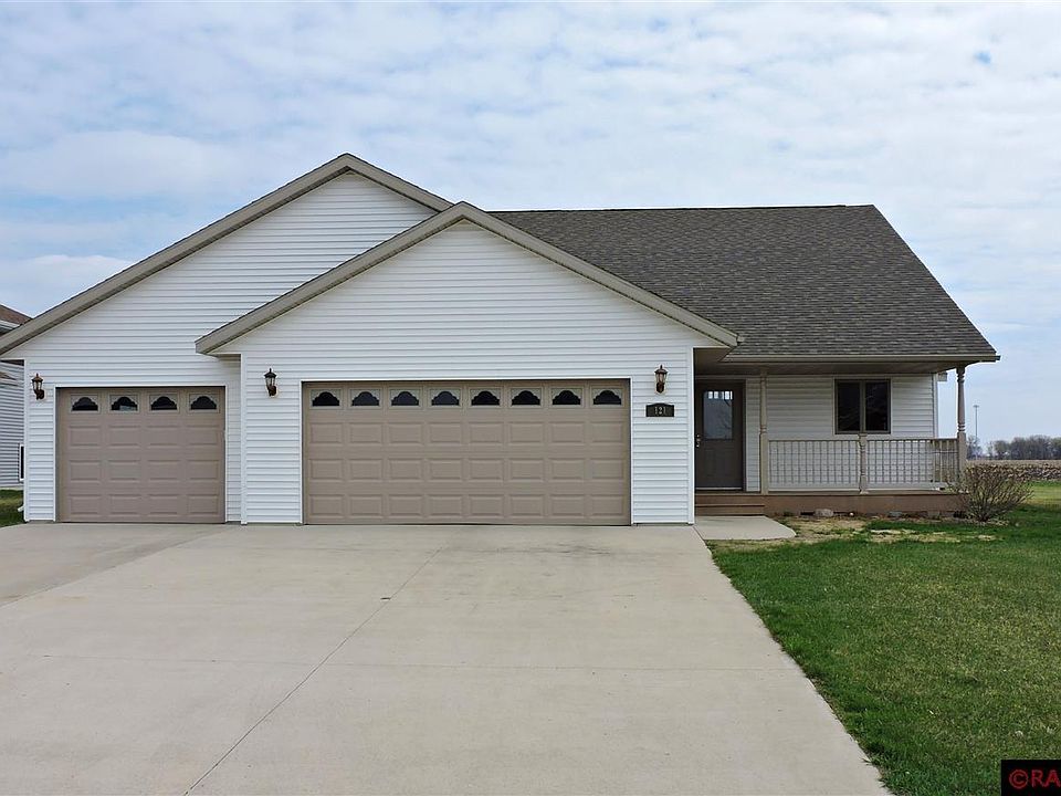 1st image of 121 Uriah Ct