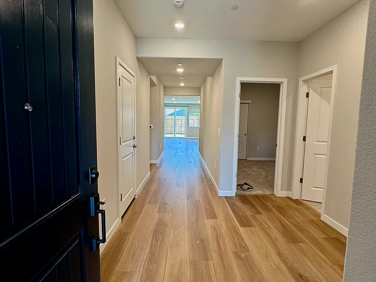 12012 Mircado Way — Photo 2