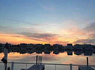 10553 3rd Ave, Stone Harbor, NJ 08247