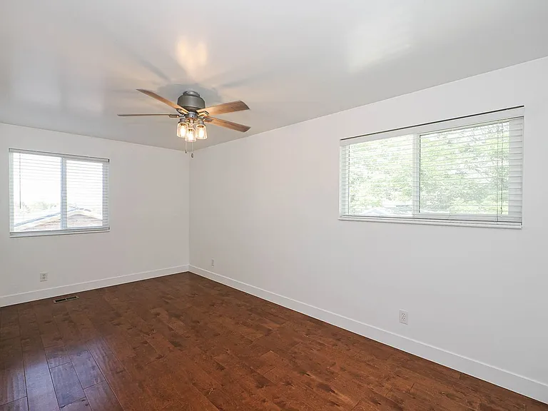 9062 S Daybreak Dr — Photo 19