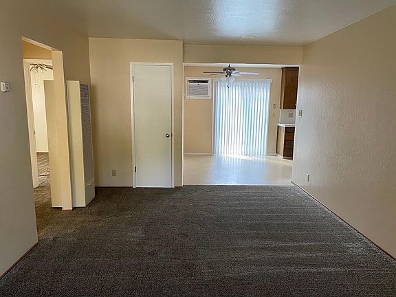 3rd image of 511 Rutledge Dr #511