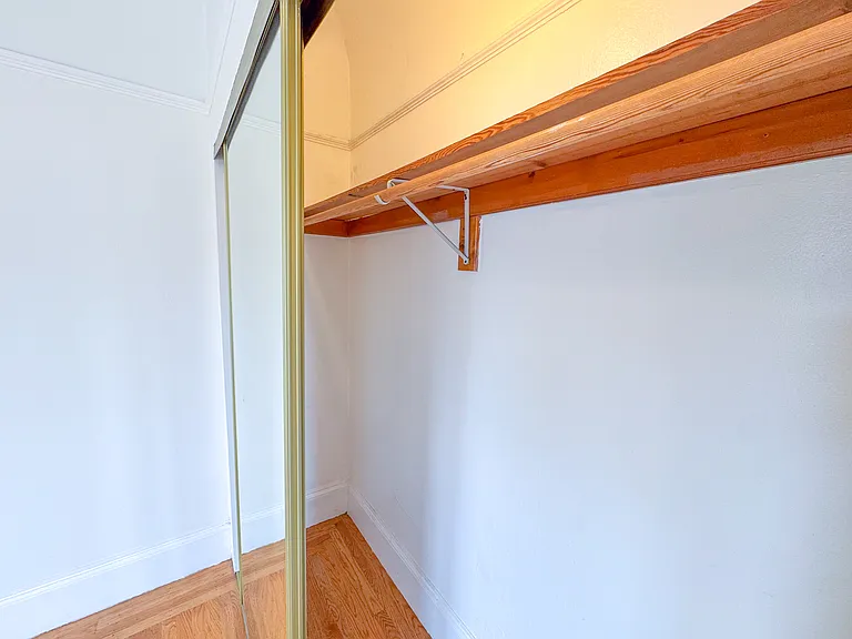 1539 Encinal Ave #6 — Photo 6
