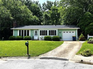 32 Old Orchard Ct, Washington, MO 63090