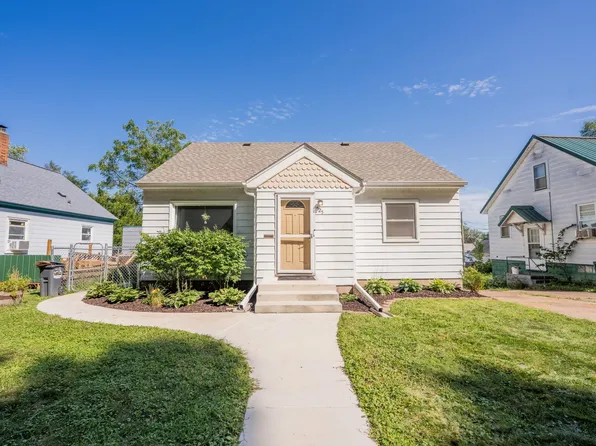 525 Bergen Ave, Eau Claire, WI 54703