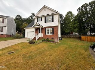 5400 Tanglewood Pine Ln, Raleigh, NC 27610
