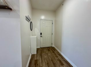 1901 N Lincoln Ave APT 203, Urbana, IL 61801