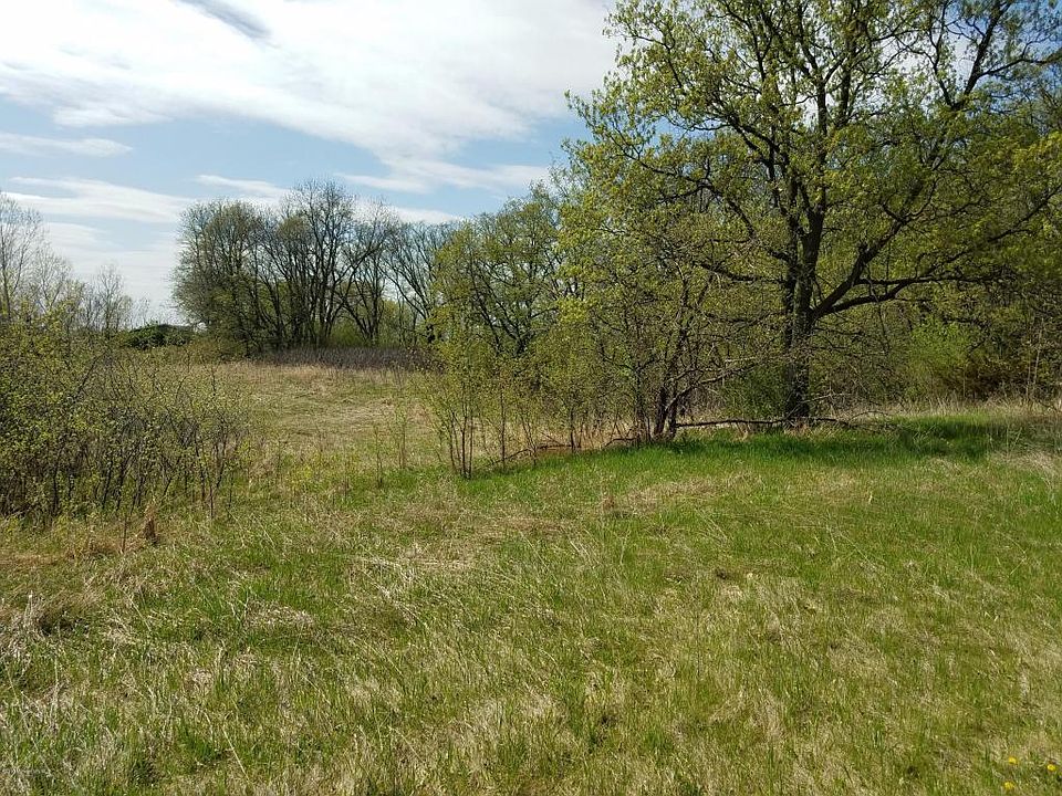 2nd image of 32861 105th St