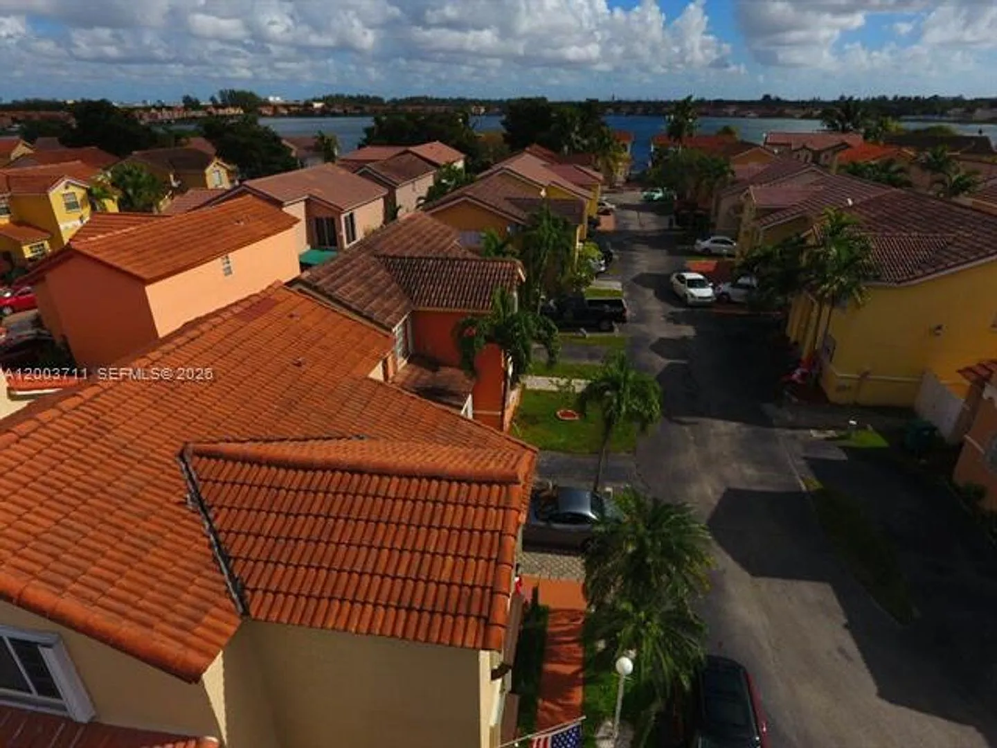 12693 NW 9th Ter th 12693, Miami, FL 33182 — Photo 3