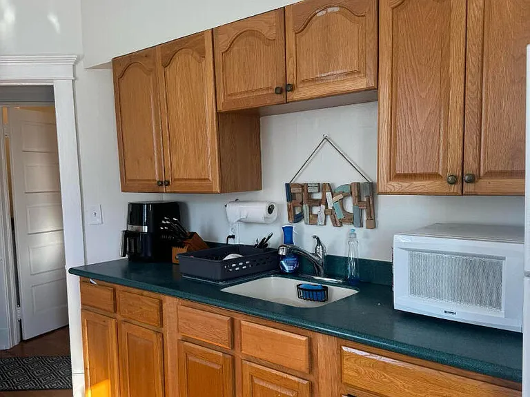 44 Riverdale Ave #FRONT — Photo 9