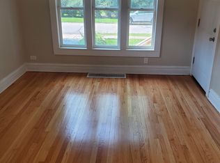 254 E Oak St, Villa Park, IL