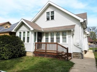 2946 N 46th St, Milwaukee, WI 53210