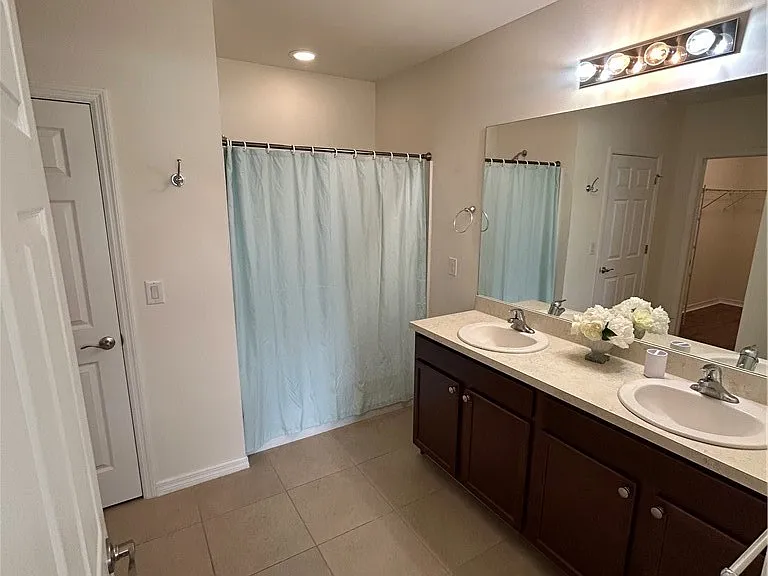 10531 Canal Brook Ln — Photo 14