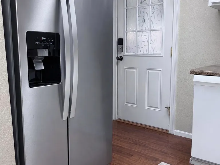 15616 Topaz Dr SE — Photo 11