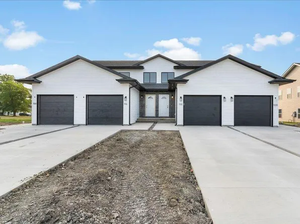 3110 Gingko Ln, Muscatine, IA 52761