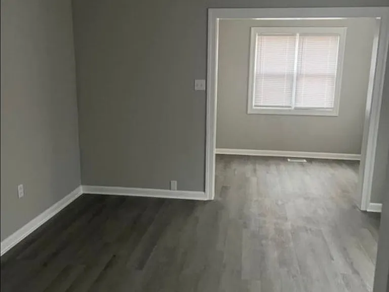 180 Gray Station Rd — Photo 8