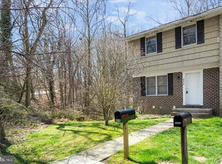 9216 Wood Creek Ct, Parkville, MD 21234