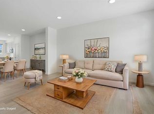 49 E Belmont Dr SW, Calgary, AB T2X4Z6