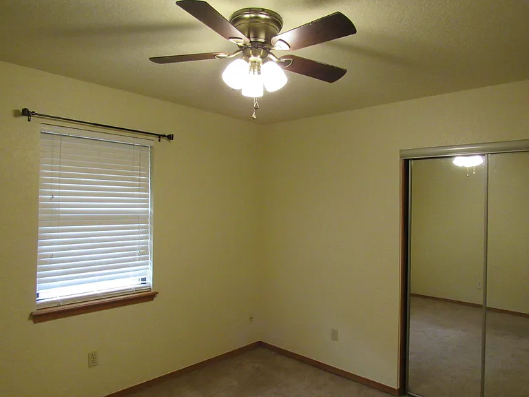 1809 Pinnacle Ln — Photo 19