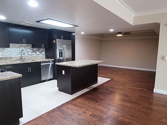 5th image of 332 S Oxford Ave APT 204