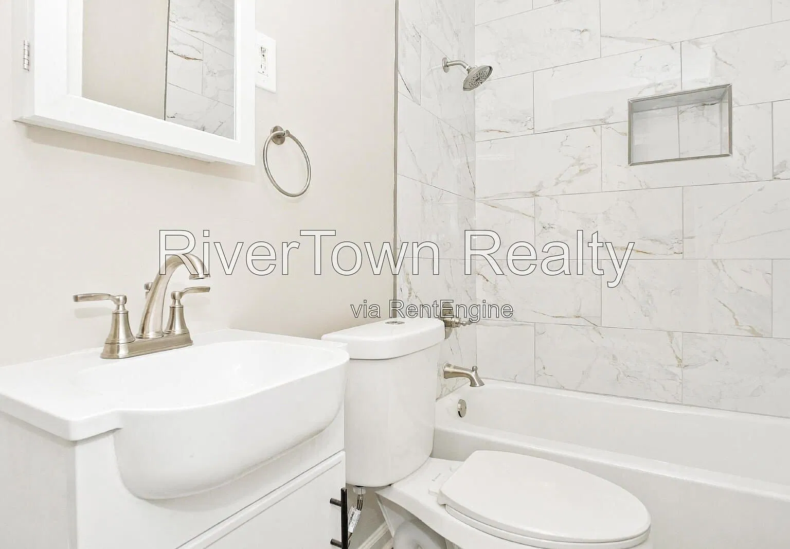 2 bed, 1.0 bath, 812 sqft, $1,495 — Photo 4