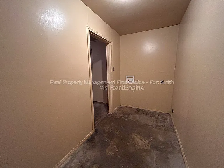 3305 Grinnell Ave — Photo 23