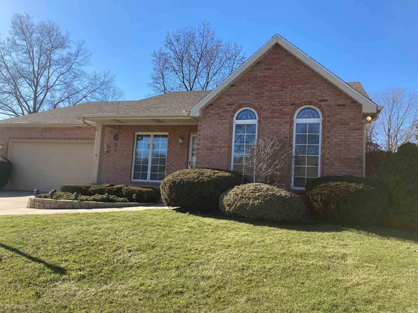 6129 Old English Ct, South Bend, IN 46614