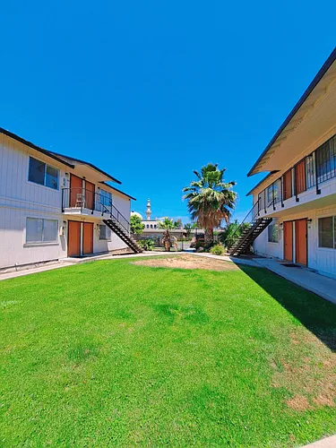 4420-4422 E. Sierra Madre Ave. Photo 1