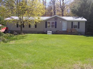 5671 M 66 N, Charlevoix, MI 49720