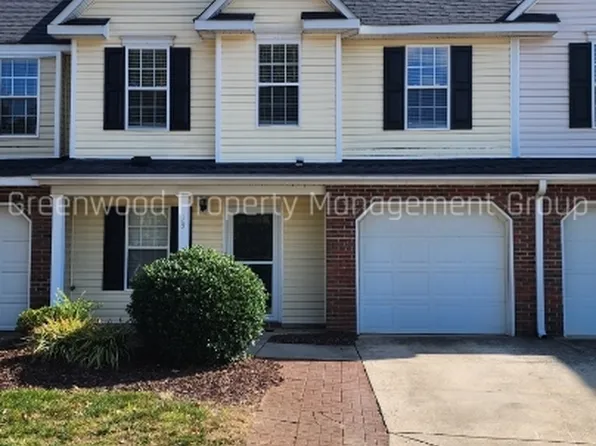 19 Cambridge Oak Cir, Greensboro, NC 27410