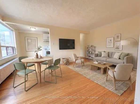 3 Greenbrook Dr #301, Toronto, ON M6M 2J8