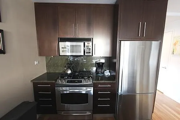 Rented by Compass | media 12