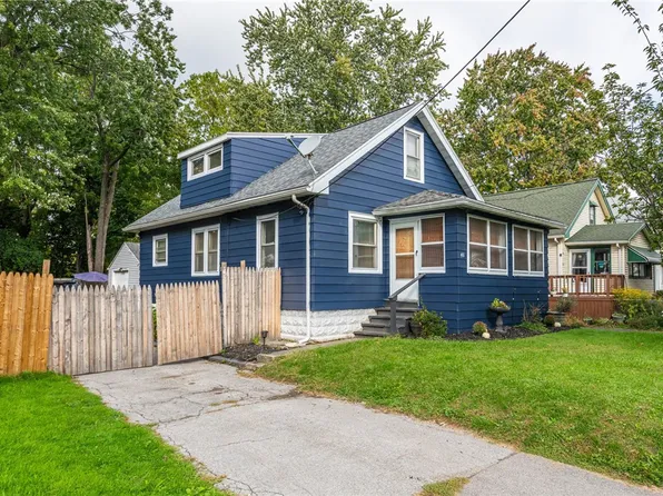 43 Lee Rd, Rochester, NY 14606