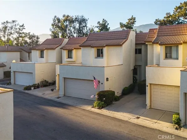 875 Endicott Dr, Claremont, CA 91711