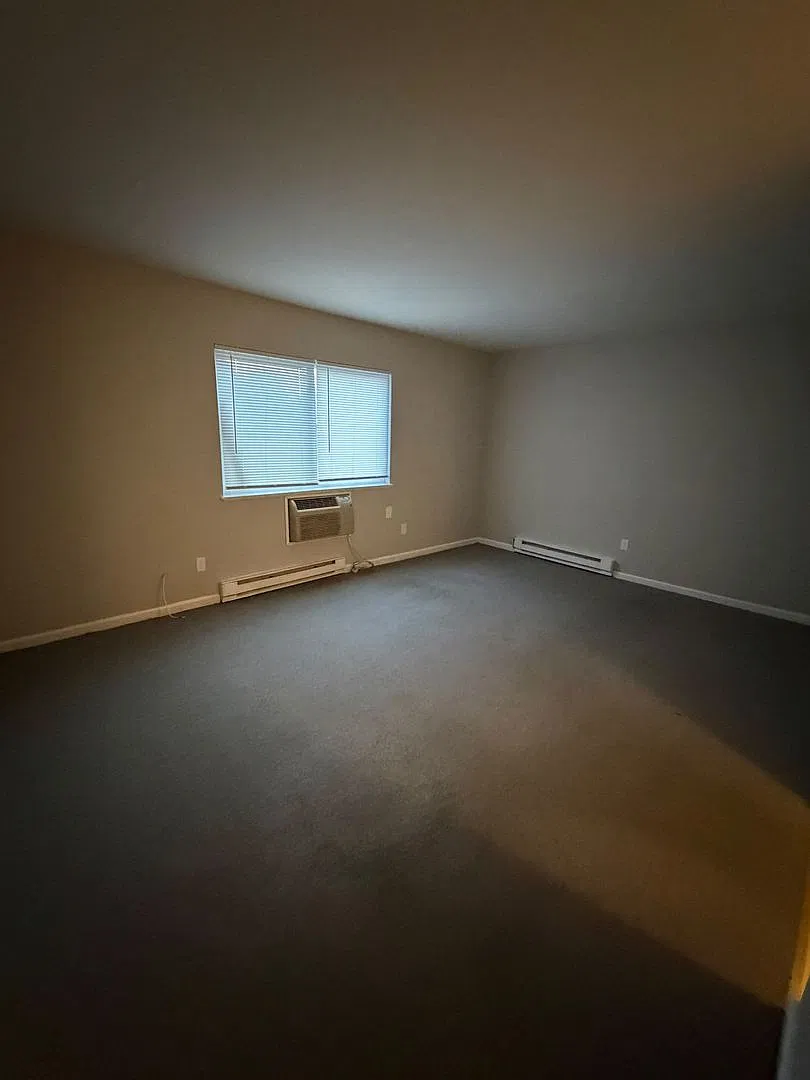 North Ave #1512 — Photo 3