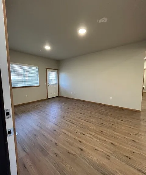 Ridgeline Apartments — Photo 8