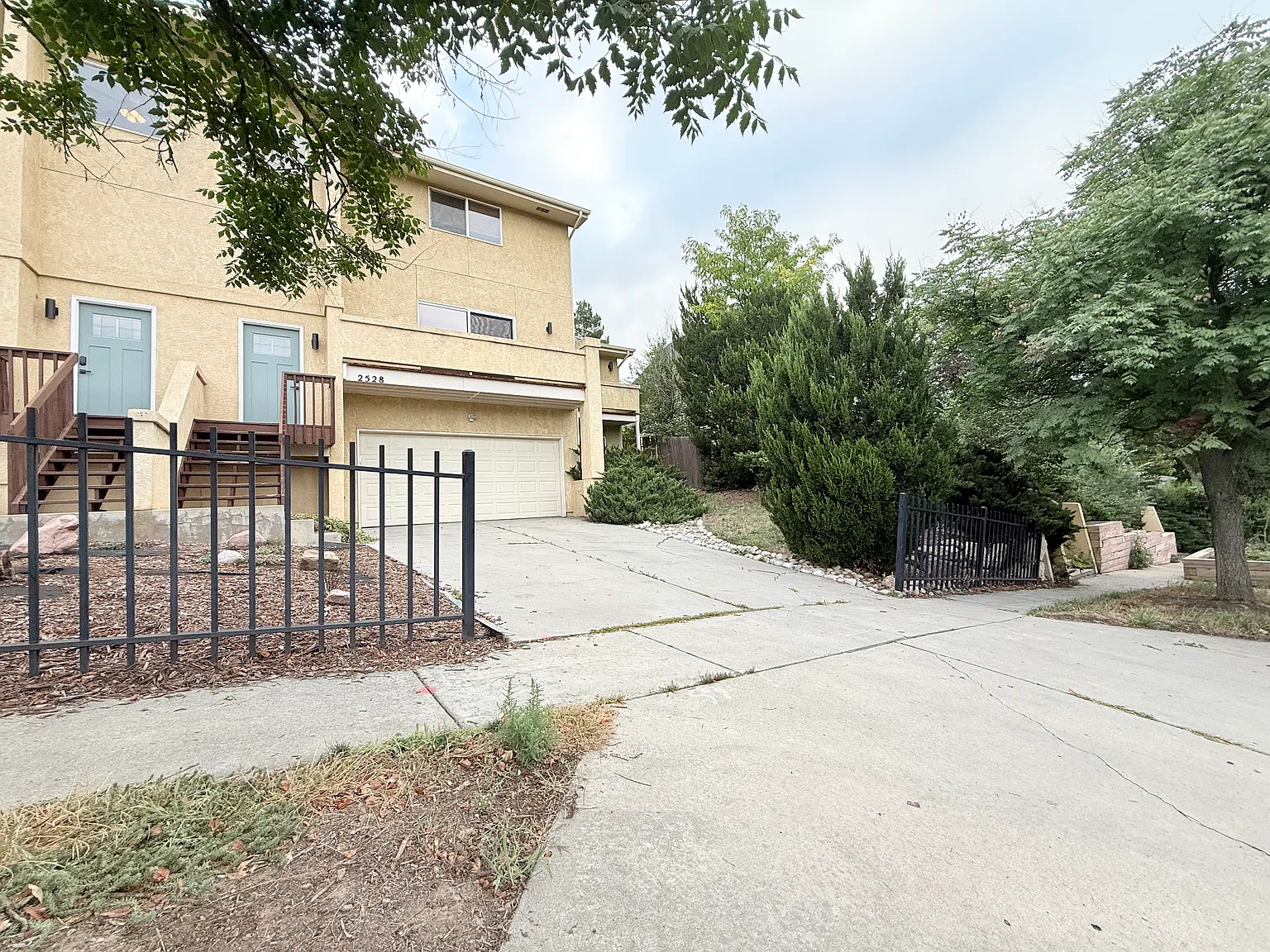 3 bed, 1.5 bath, 1522 sqft, $2,250 — Photo 4