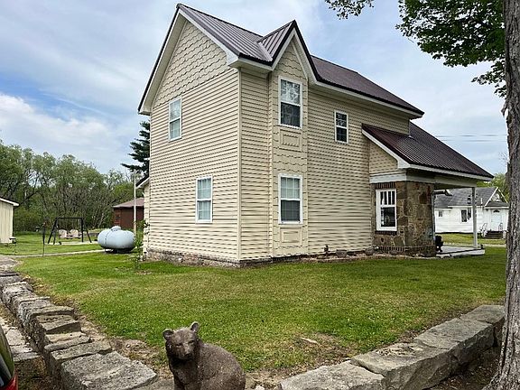 2nd image of 40084 Mystic Park Rd