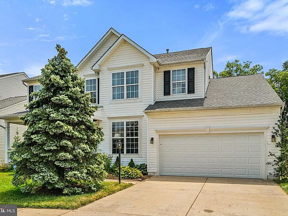 2nd image of 8303 Tenbrook Dr