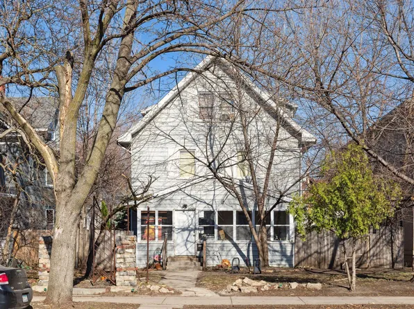 2323 27th Ave S, Minneapolis, MN 55406