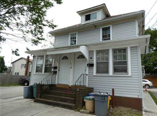 148 5th Ave, Bay Shore, NY 11706
