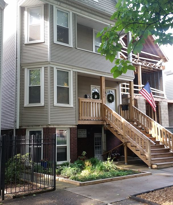 1st image of 3026 N Hoyne Ave
