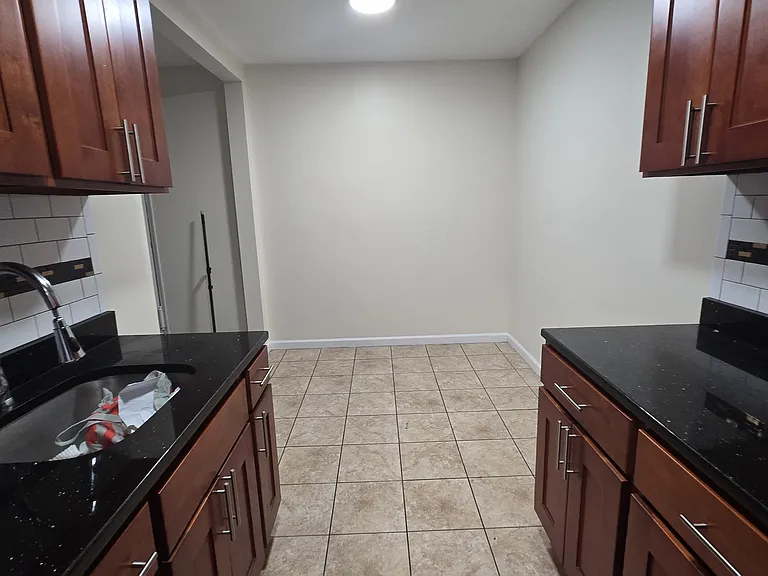 4331 Ithaca St #307 — Photo 7
