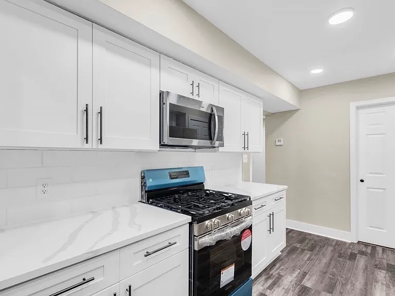 9459 Central Park Blvd — Photo 8