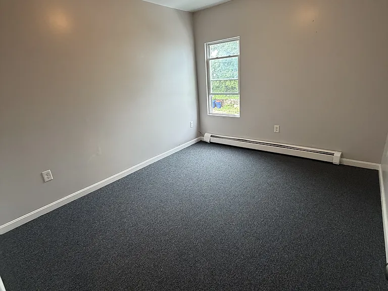 912 County Street 2 — Photo 6