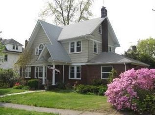 250 Ridge Rd, Rutherford, NJ 07070