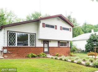 5911 Holland Rd, Rockville, MD 20851