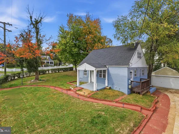 7124 Quincy Ave, Falls Church, VA 22042