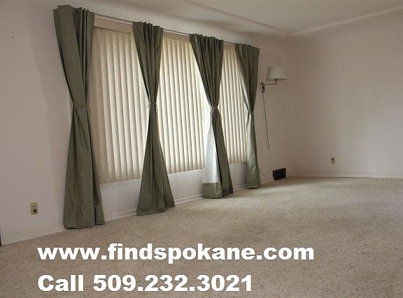 3rd image of 4826 N Whitehouse St
